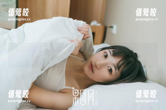GIRLT果团网 - 看完龚玥菲的油亮套图，我发现无圣光可以如此美妙！