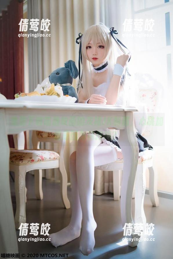 免费下载喵糖映画的灰裙JK制服，心跳加速是因为裙摆吗？