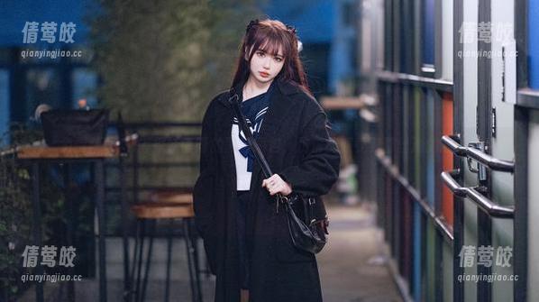 免费获取Tina很妖孽呀的黑丝图包，仿佛能感受到那丝滑的触感...