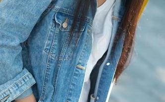 TuiGirl推女郎 – 王馨瑶学姐：原图背后的那些故事和小调皮