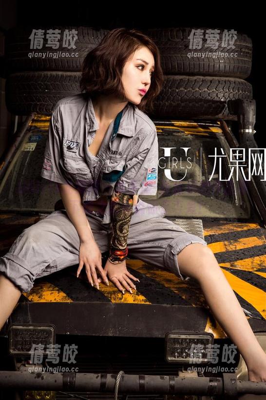 UGirls尤果网 - 水手服·张馥棋的作品集，下载之后再说你是否爱！