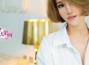 UGirls尤果网 – 萌琪琪泳池写真，图片就是清凉一夏，脑海中都浮现出水波荡漾的感觉。