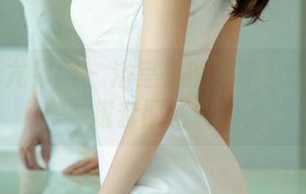 UGirls尤果网 – 浴室里的秘密！金子熙闪耀套图上线