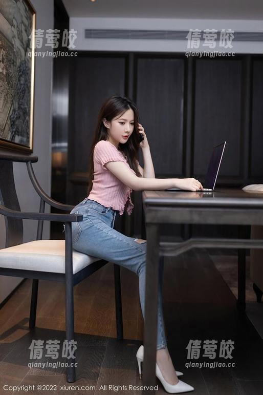 Xiuren秀人网 - laura阿姣的“瑜伽魔法”：合集资源让你瞬间变身柔软女神！