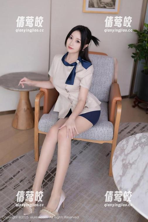 Xiuren秀人网 - 美图来了！南初妹妹在泳池里的迷人瞬间，真的太撩了！