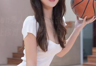 Xiuren秀人网 – 李金金海边写真更新，保证让你对‘日出而作日落而息’有新理解！