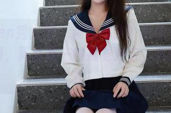 Xiuren秀人网 – 精选图库：王曼柔演绎水手服，简直是一种视觉冲击，真的很特别！