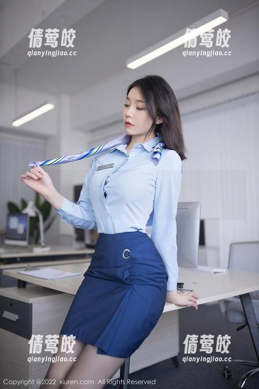 Xiuren秀人网 - 欢乐水世界：芭比KIKI泳池精选合集，水中动作你绝对没见过！