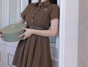 Xiuren秀人网 – 高溜MilkCat的美腿，套图很有料，资源也超赞，不信你试试！