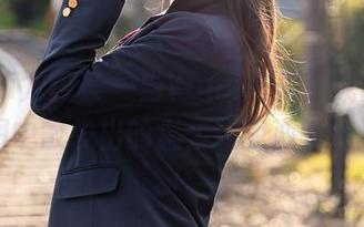 YouMi尤蜜荟 – 当Yumi尤美变成御姐，套图中散发出的温柔让我心跳加速！