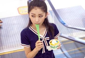 aiss – 若兮的温柔写真之旅：一场灵魂触碰的合集