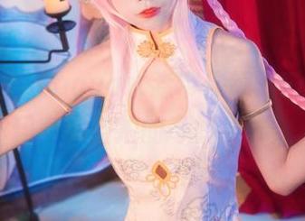 图片乐园：aqua水淼带你领略Fantia-玛奇玛自拍的奇妙共享！