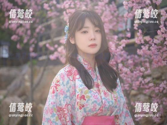 比基尼里的wuyo(우요)在线秀，高清让你对夏天有点躁动！