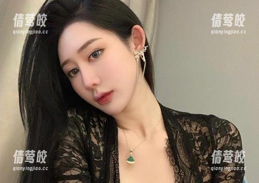 微密圈 - 不爱笑的赛琳给你带来两种豹纹连体的野性风情，图包满分！