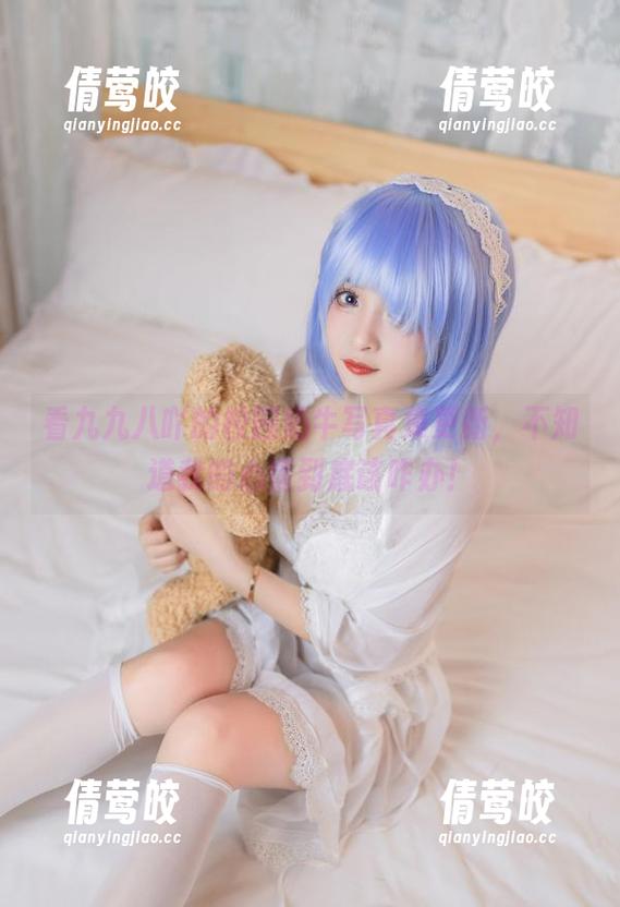 看九九八吖的校园奶牛写真集更新，不知道我的心情到底该咋办！