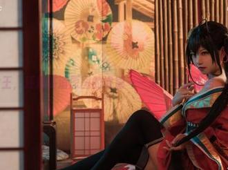 不止女王，还是高清原图的诗篇——来看看伊喵君_Nya。