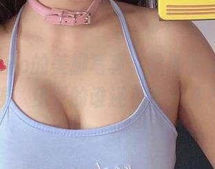 佳佳酱ovo的美脚写真，这画面真是……唉，免费的谁还不来一波？