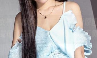 克拉女神 – 校服魅力无限，佳莹原图来袭！下载前请准备好你的心脏，我不负责！