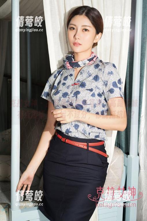 克拉女神 - 掀开僮僮最新写真：高跟萌妹，有点撒娇但永远不过分，你能抵抗吗？