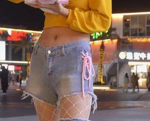 初夏女神 – 安妮的美脚：让你壁纸刷新率提升的合集