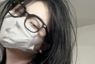 微密圈 – 可爱的肉巴的秘密堡垒：无圣光里的白纱吊带黑丝作品大曝光