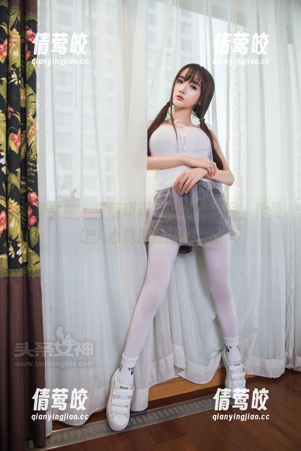头条女神 - “萌琪琪”的镂空套图，真是让人心跳加速的艺术品