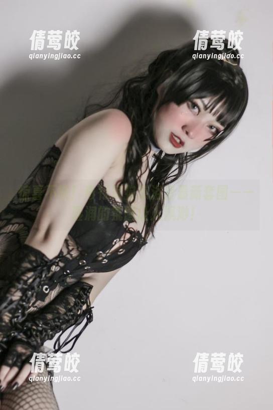 惊喜不断！奇行家狗崽浴室最新套图——湿润的氛围让人飘渺！