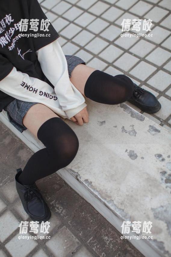少女秩序 - 小鱼的镂空美图——图集里藏着些许秘密