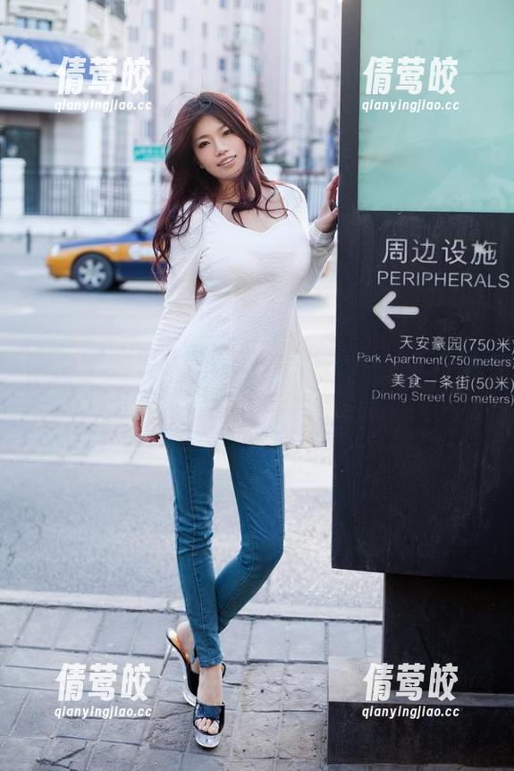 推女郎 - 曾水的瑜伽：当温暖线条遇上张扬个性，快来下载她的作品集！