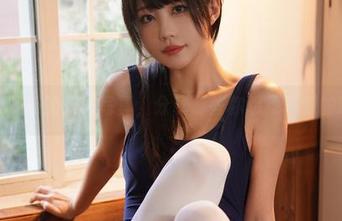 无影喵喵的蓝调写真，分享那些你想象不到的瞬间