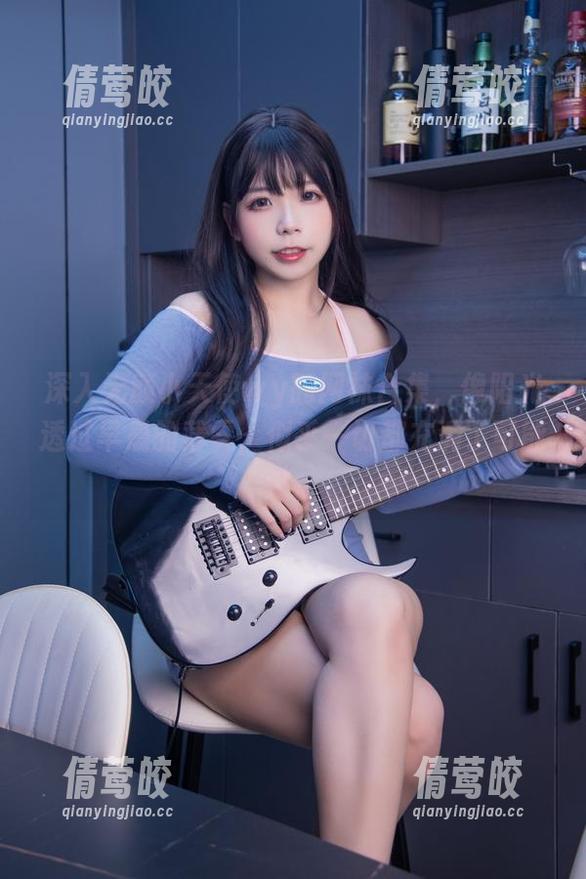 深入无颜小天使wy的网袜合集，像阳光透过早晨的薄雾，似乎一切都充满了可能性。