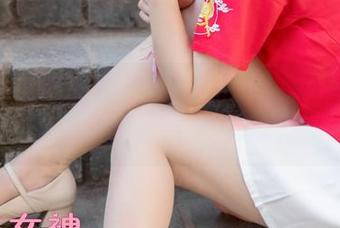 梦丝女神 – 米线连裤袜的小私房：一幅幅写真里的小心思，谁懂？