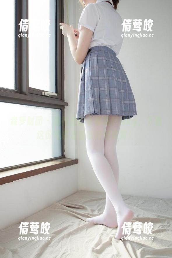 森萝财团 - 旗袍里的小奶糕Milky，下载这份写真准备被好好欣赏！