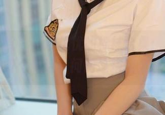 模范学院 – yoo优优的棉袜合集：真想给她打个电话，问问这搭配灵感…