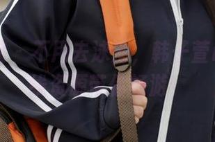 模范学院 – 不用去泳池，韩子萱mm的在线资源带你畅游！