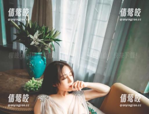 樱晚gigi短裙套图：给你一个春天的理由，快来下载！