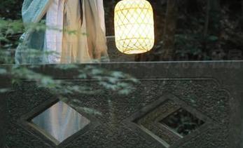 粉色狂潮来袭！白莉爱吃巧克力私房美图到底有多美？