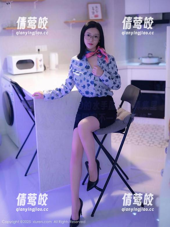 秀人网 - 喵喵JOJO的水手服：写真集里的偷偷分享，快来围观不一样的风格！