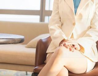 秀人网 – 最新和服套图登场，心妍小公主在柔和的光线下，真是让人忍不住想想……