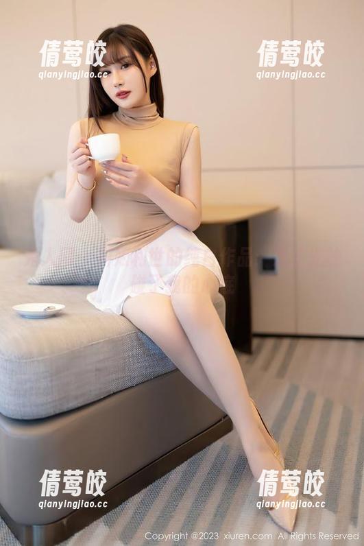 秀人网 - 抖娘利世的纯白作品：无圣光触碰了我的心底