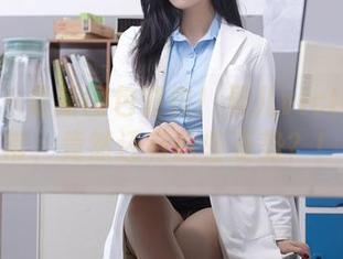 秀人网 – 最新图包警告！果儿victoria日常，竟然还有这些姿势？！