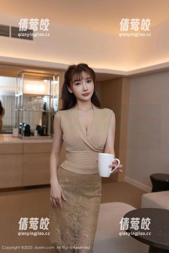 秀人网 - 颖仪baby的女仆全套，下载后请适度使用，这种美丽得小心翼翼切换哦！
