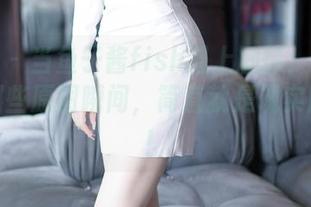 秀人网 – 当鱼子酱fish遇上剧情：写真集里的那些原图瞬间，简直就是现实版彩蛋！