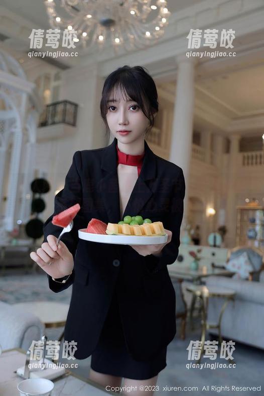 秀人网 - 当鹿小茜遇上万圣节：无圣光全系列图集，不怕心灵被撞击