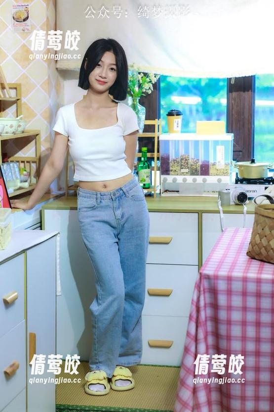 绮梦摄影 - 珍藏无修无水印版苏欣写真：网盘里的小确幸，开门见山！