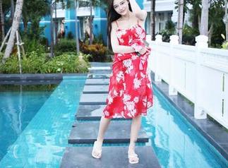 美媛馆 – 看腻了普通姐？来看看糯美子Mini的礼服合集，保证让你眼前一亮，心情炸裂！