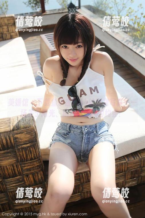 美媛馆 - 下载鱼子酱Fish的短裙写真：一场关于阳光、肌肤和微风的约会！