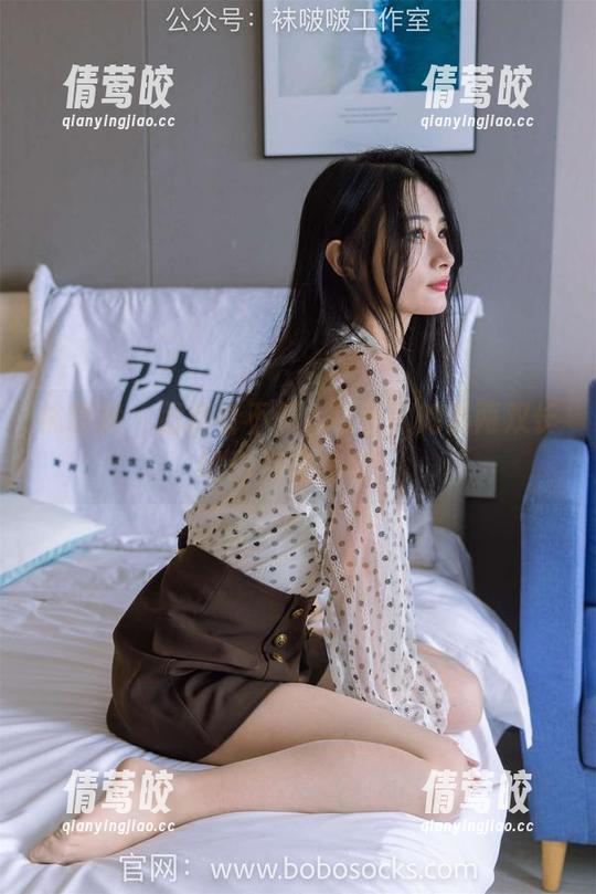 袜啵啵 - 图库看不停，稚予和她那两双长靴你都想收藏！