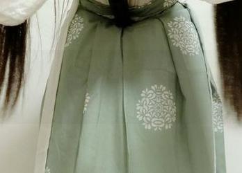 福利分享：西尔酱连衣裙图集，随时准备好心动！