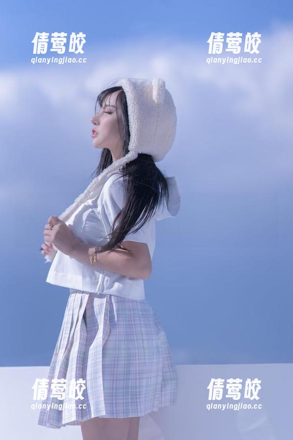 过期米线线喵的天使COS精选：我觉得这个角度太……小心心都要掉了
